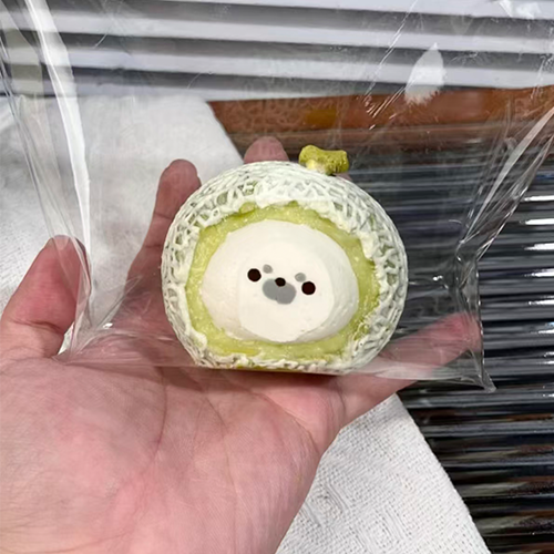 フルーツシーズン　メロンアザラシ