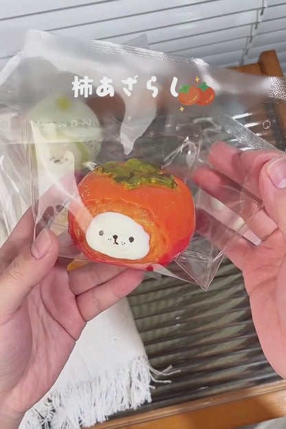 フルーツシーズン　柿アザラシ